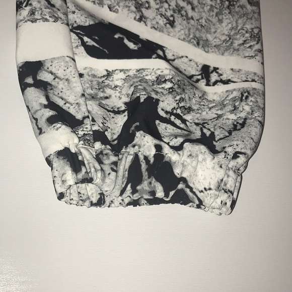 TOPSHOP black/white elastic waisted & ankle pant - Picture 5 of 8